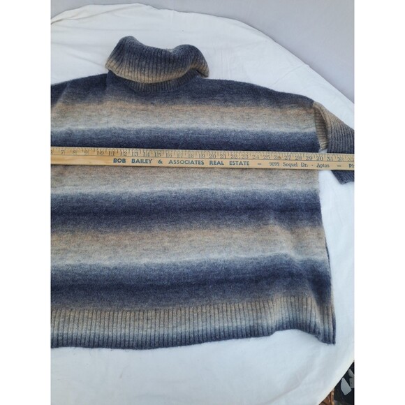 LOFT Womens Medium Sweater Pullover Turtle Neck Stripe Ombre Blue Oversized Soft - Picture 3 of 6